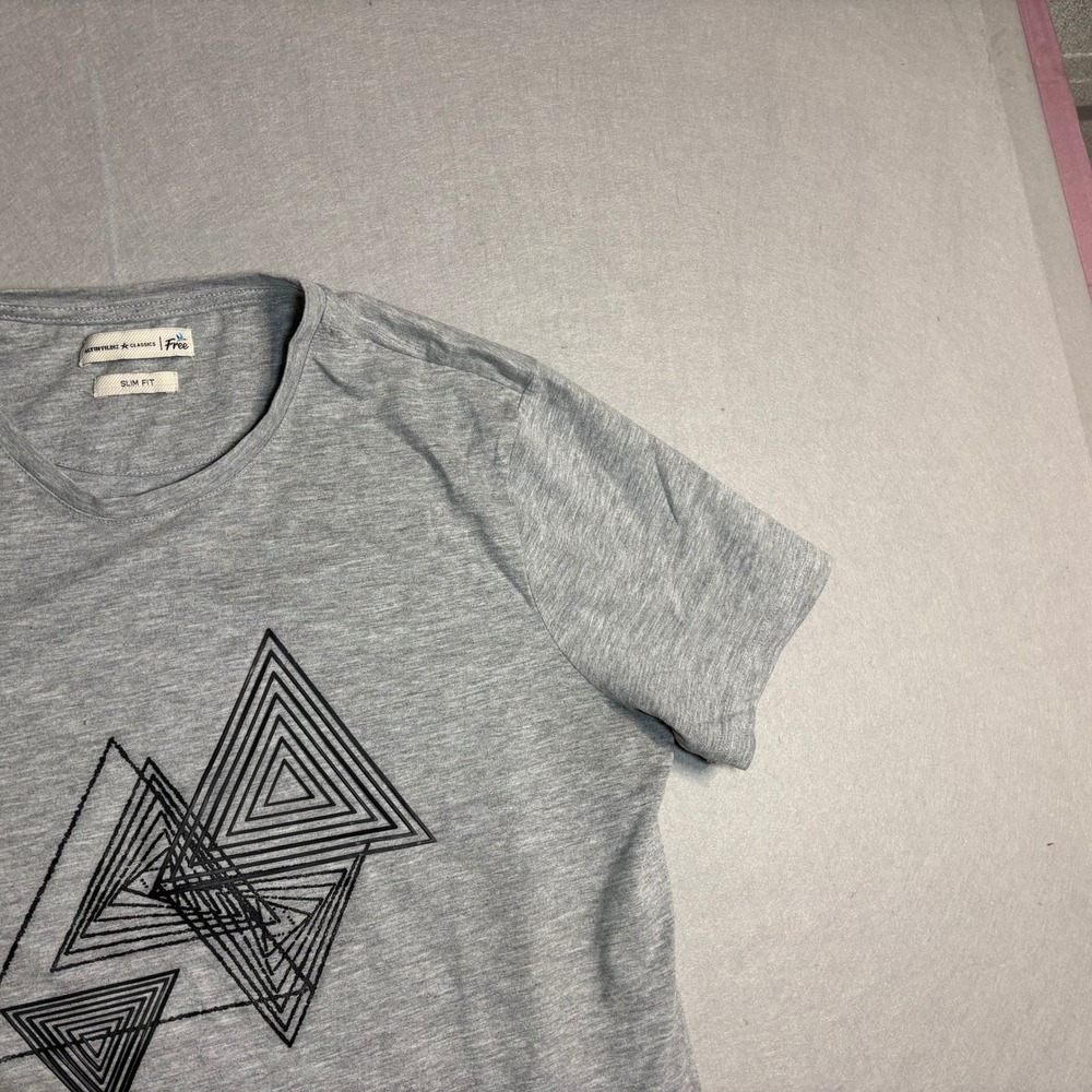 Altinyildiz Classics Slim Fit Geometric Graphic T-Shirt Men's S Gray - Picture 9 of 15